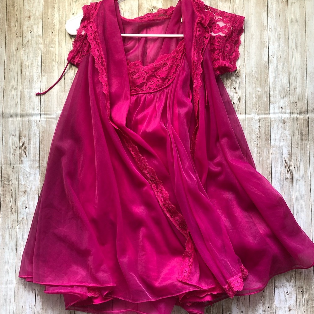 Vintage Flair Lingerie Sheer Robe And Camisole Medium - Gem